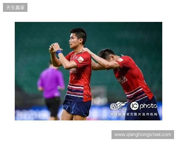 黄希扬:若不影响中超备战也有时间的话,还是想踢一踢“渝超” 黄希扬:若不影响中超备战也有时间的话,还是想踢一踢“渝超”