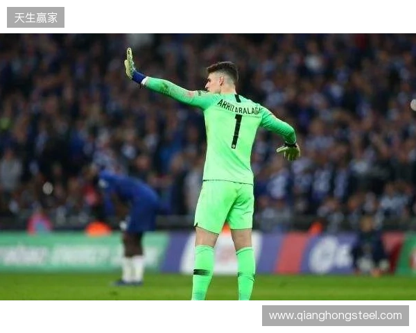 德塞利:切尔西门将达不到水准,应升级这位置&至少得不犯错 德塞利:切尔西门将达不到水准,应升级这位置&至少得不犯错